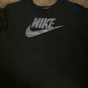 Nike T-shirt